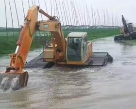 新疆水上挖掘机出租
